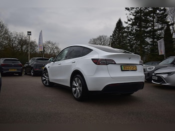 Used Tesla Model Y 2023 for sale - 77612173: Photo