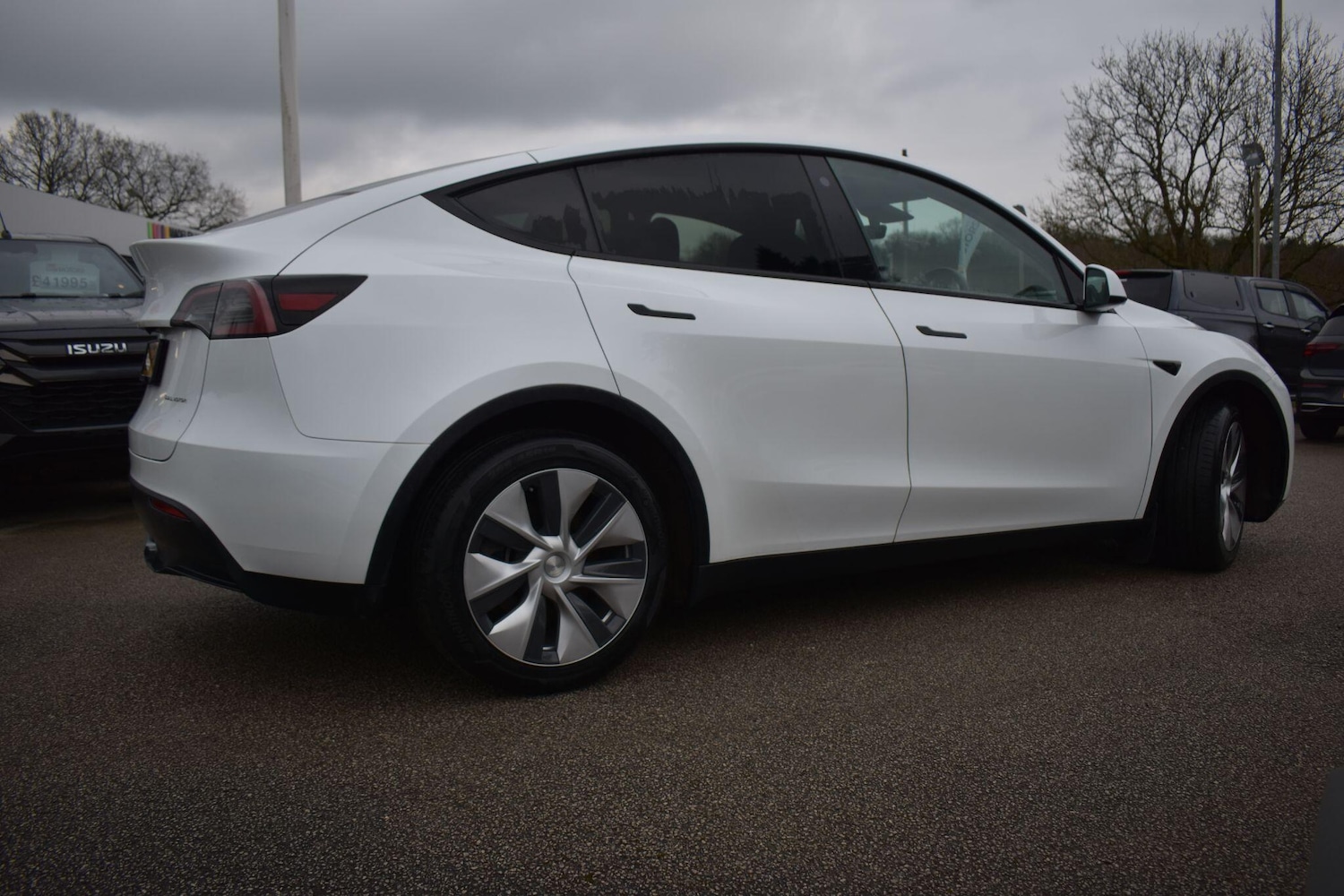 Used Tesla Model Y 2023 for sale - 77612173: Photo 6