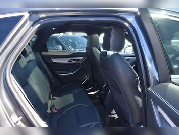 Used Jaguar F-Pace 2022 for sale - 78430249: Photo