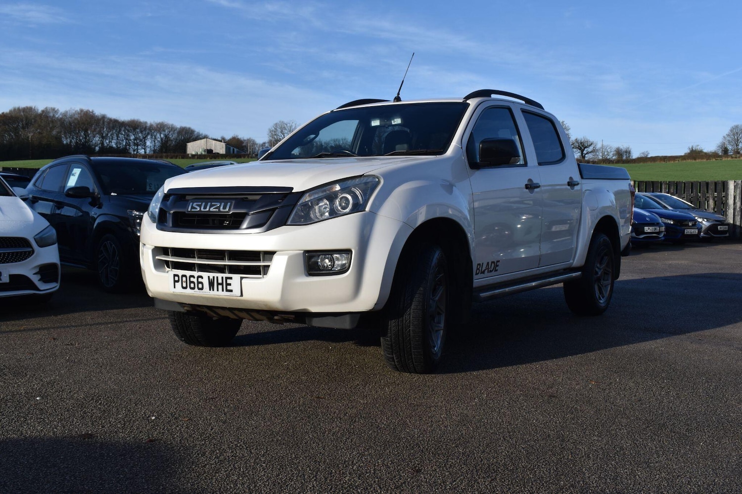Used Isuzu D-Max 2016 for sale - 76935862: Photo 2