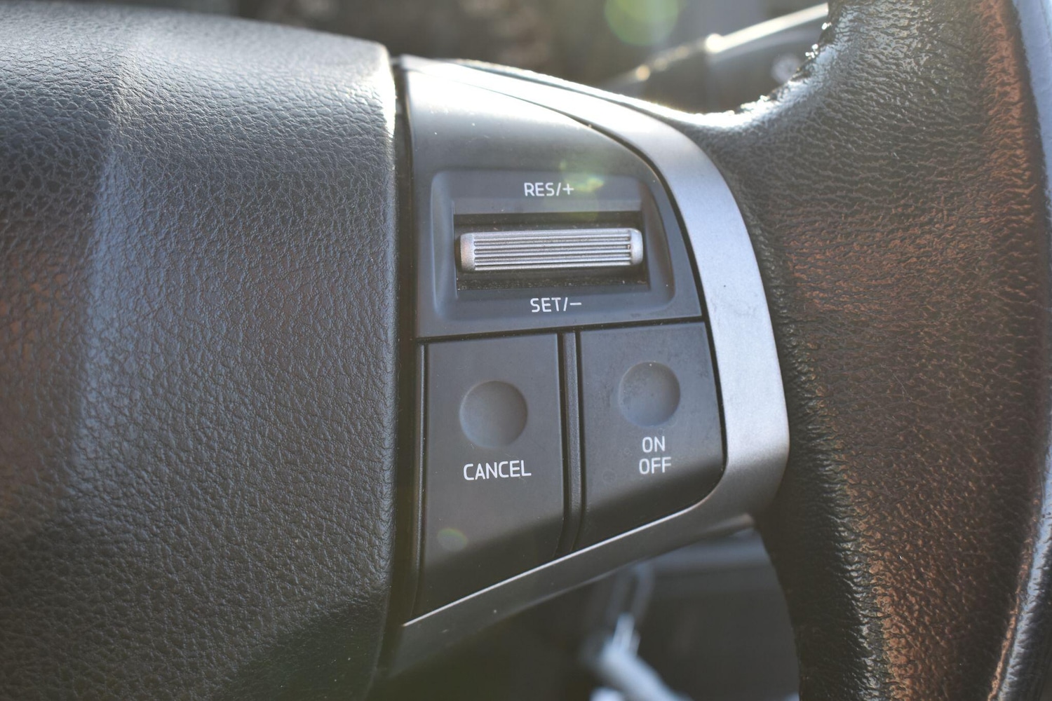 Used Isuzu D-Max 2016 for sale - 76935862: Photo 9