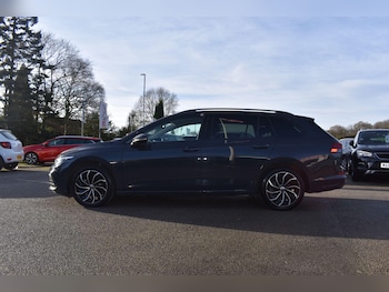 Used Volkswagen Golf 2021 for sale - 76832519: Photo