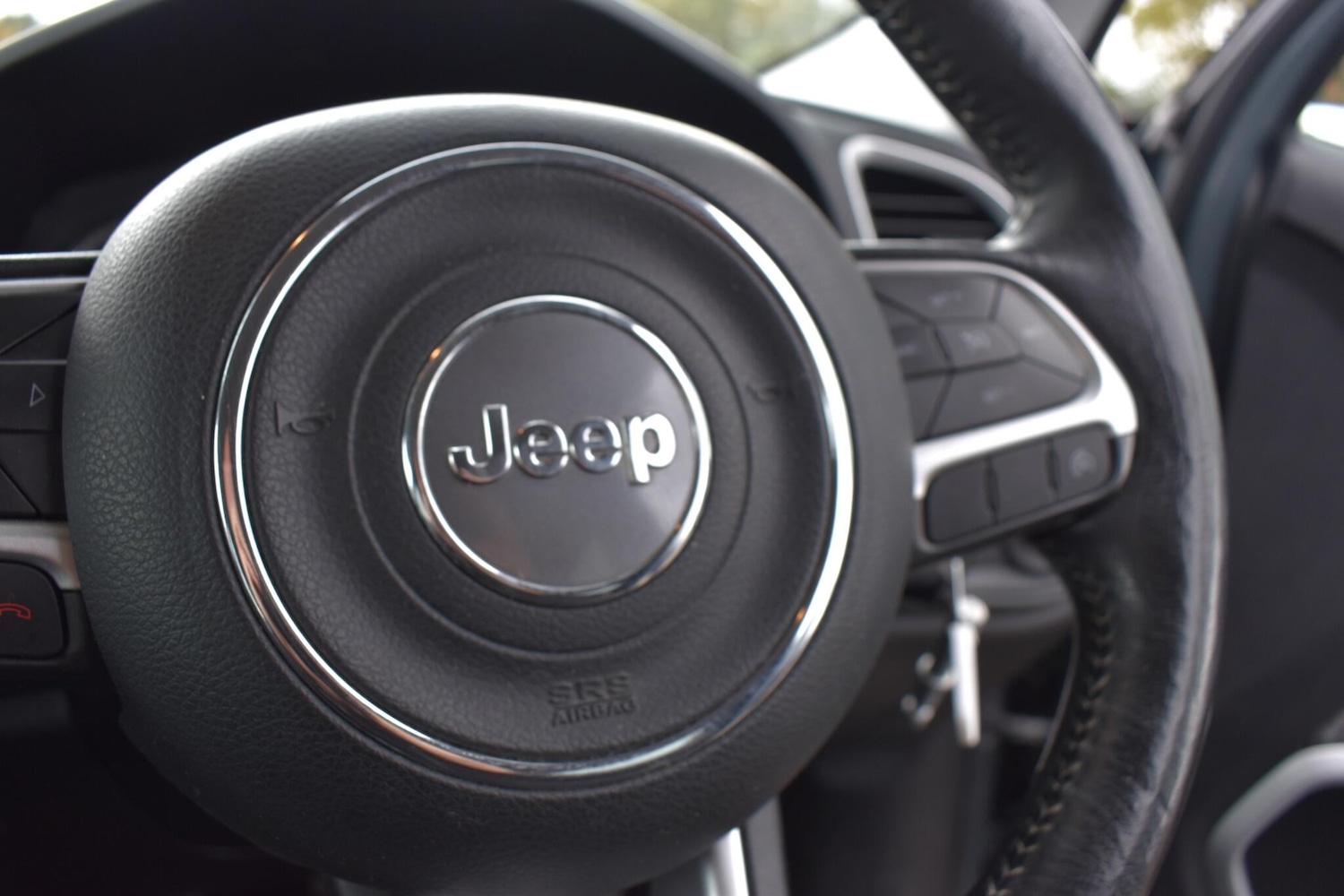 Used Jeep Renegade 2015 for sale - 76484982: Photo 31