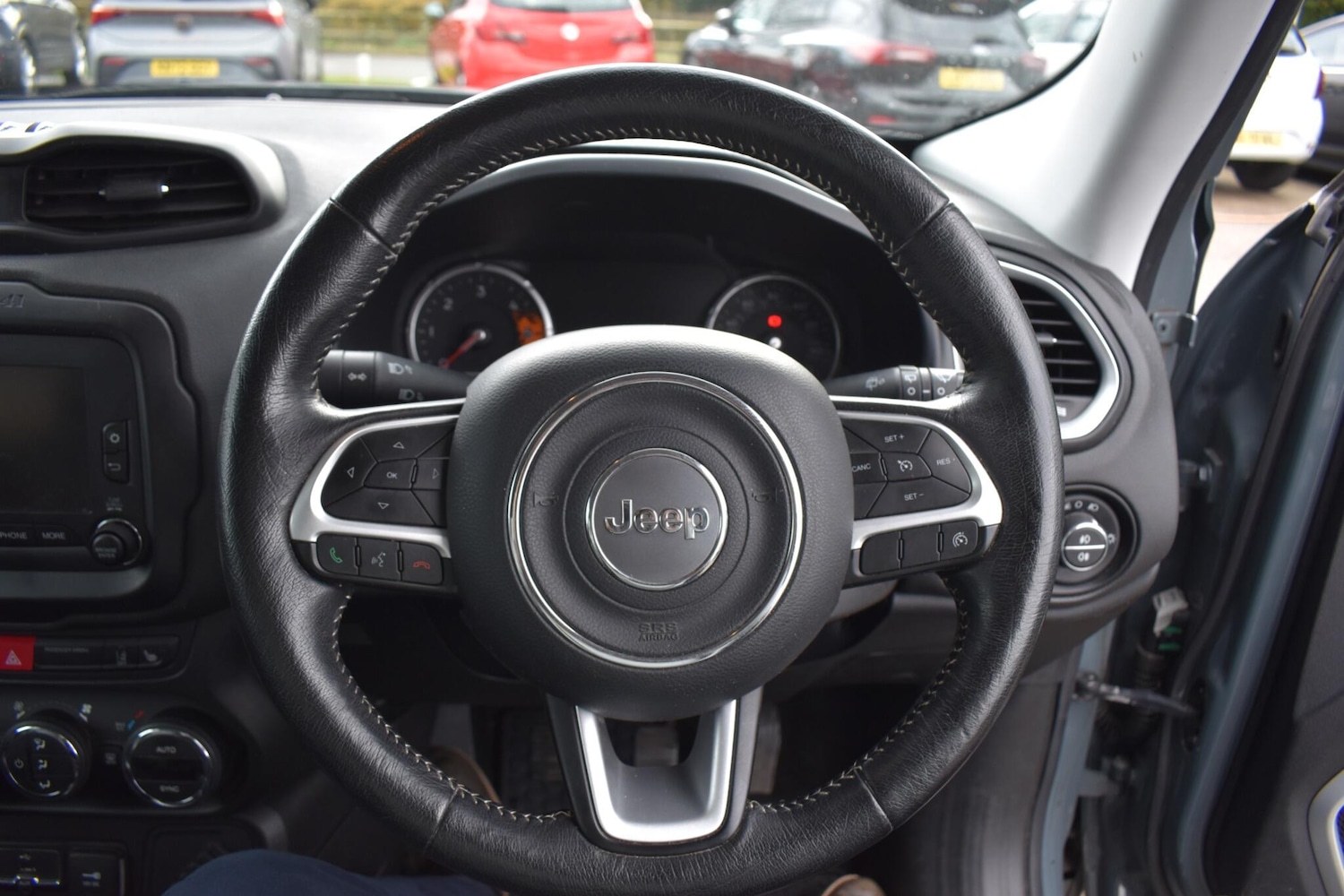 Used Jeep Renegade 2015 for sale - 76484982: Photo 8