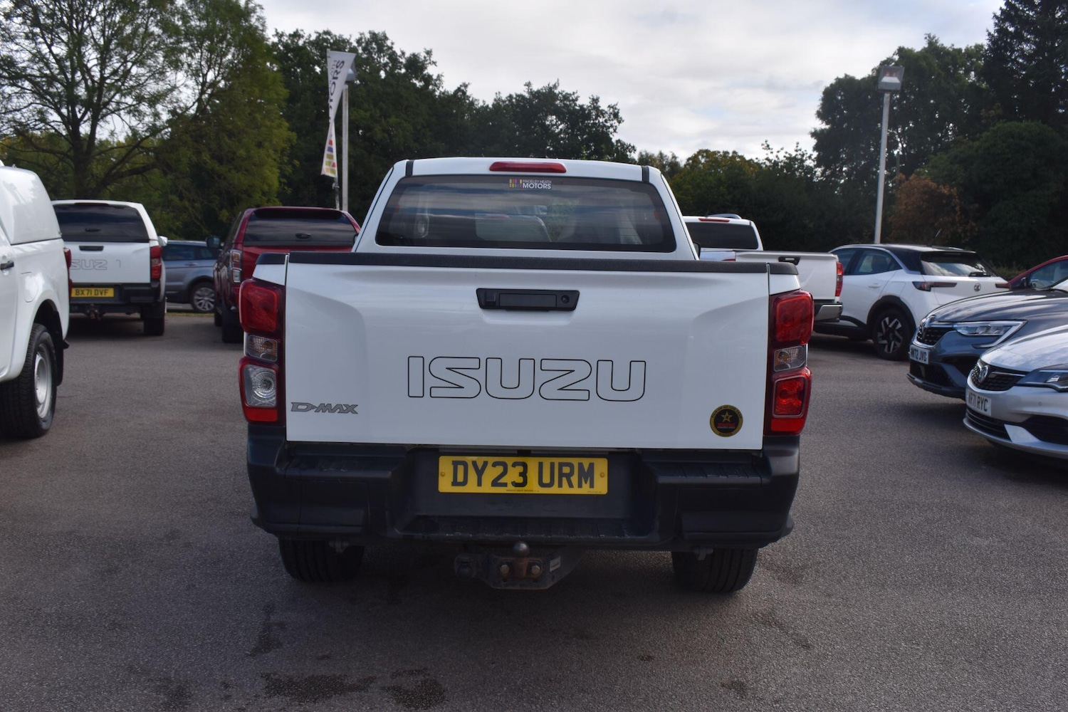 Used Isuzu D-Max 2023 for sale - 76993713: Photo 9