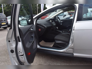 Used Ford Focus 2016 for sale - 75708576: Photo