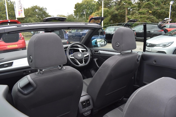 Used Volkswagen T-Roc 2022 for sale - 76084640: Photo 11