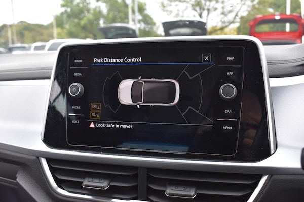 Used Volkswagen T-Roc 2022 for sale - 76084640: Photo 20