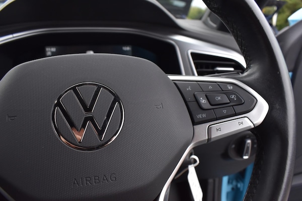 Used Volkswagen T-Roc 2022 for sale - 76084640: Photo 23