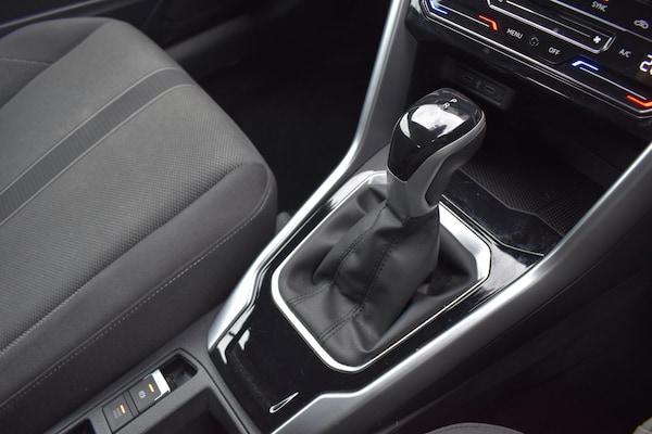 Used Volkswagen T-Roc 2022 for sale - 76084640: Photo 26