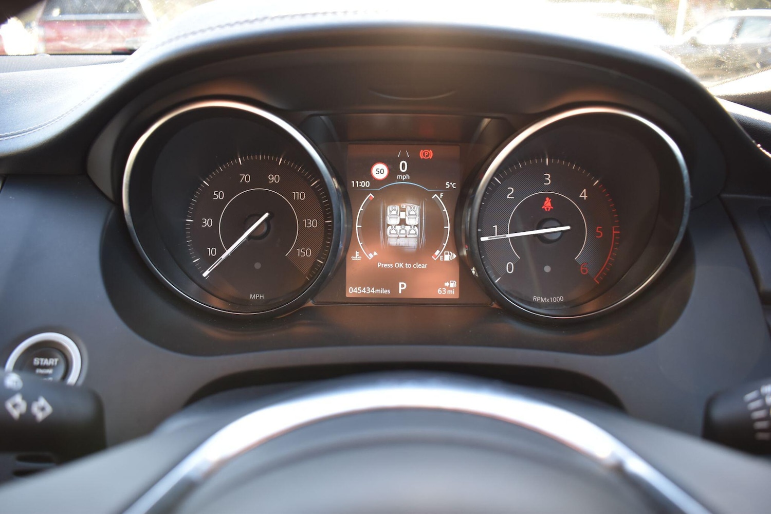 Used Jaguar E-Pace 2018 for sale - 77091907: Photo 5