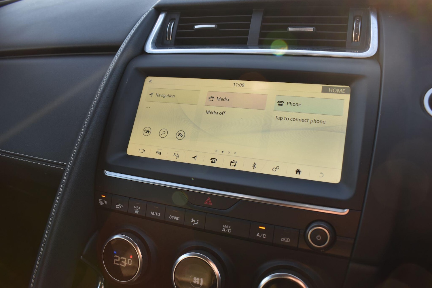 Used Jaguar E-Pace 2018 for sale - 77091907: Photo 6