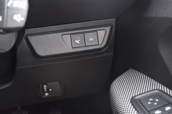 Used Dacia Sandero Stepway 2022 for sale - 69043767: Photo 31