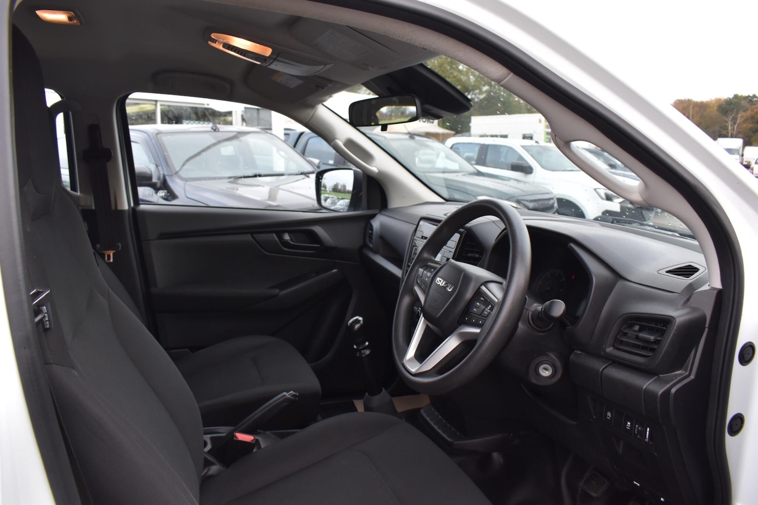 Used Isuzu D-Max 2021 for sale - 76484713: Photo 9