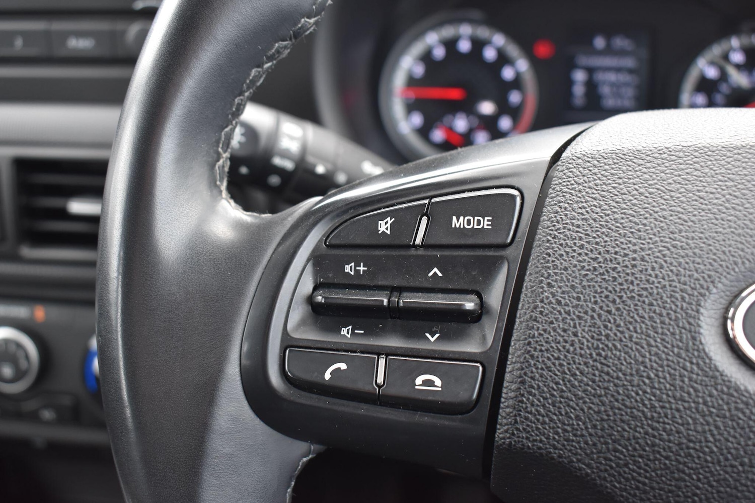 Used Hyundai i10 2023 for sale - 77612163: Photo 10