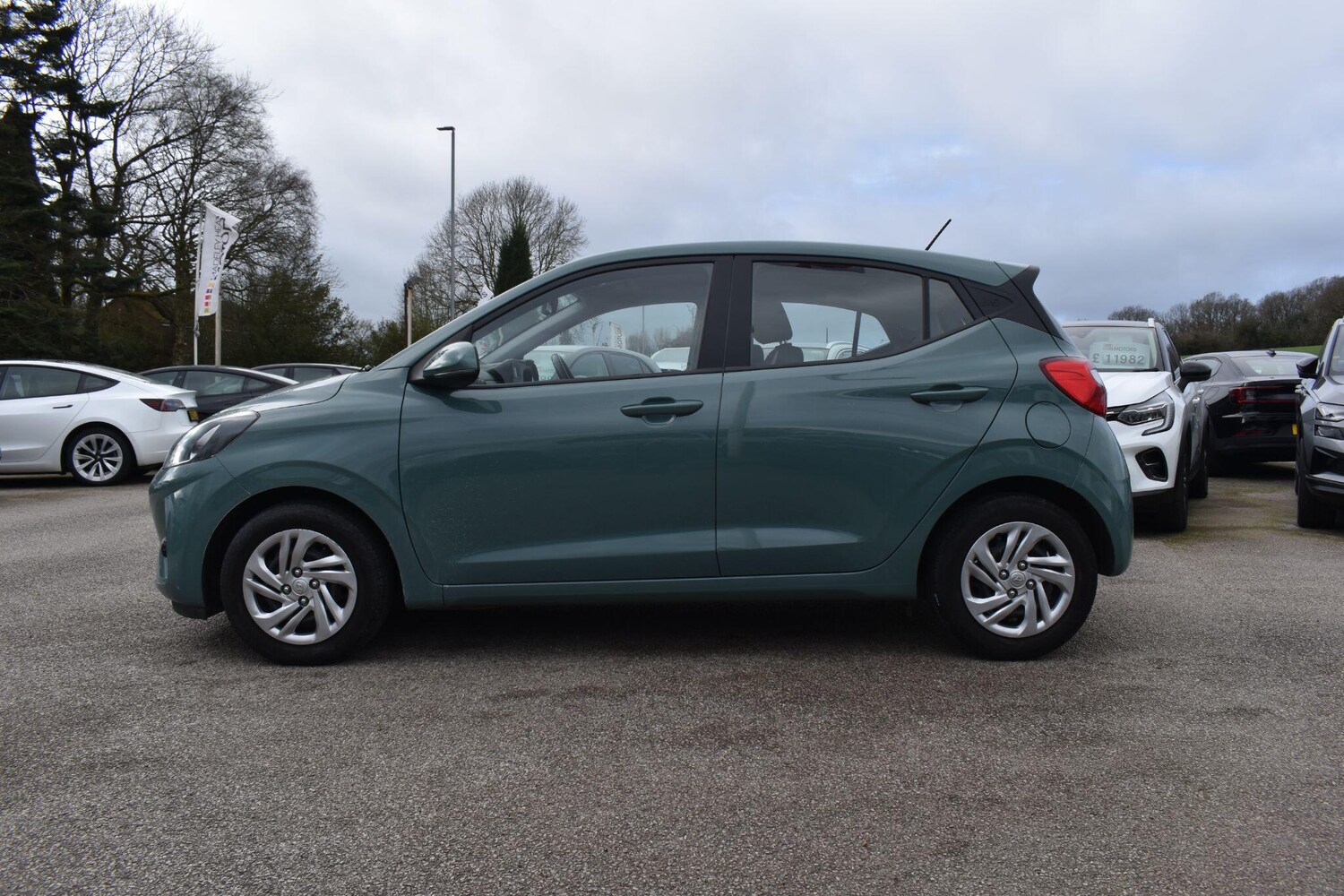 Used Hyundai i10 2023 for sale - 77612163: Photo 15