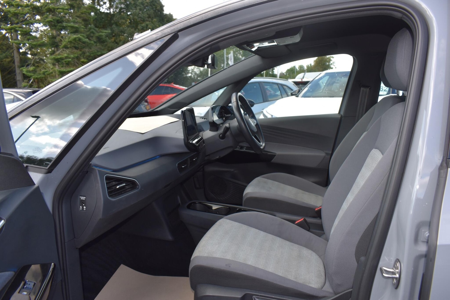 Used Volkswagen ID.3 2022 for sale - 76989230: Photo 5