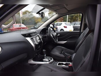 Used Nissan Navara 2021 for sale - 76498789: Photo