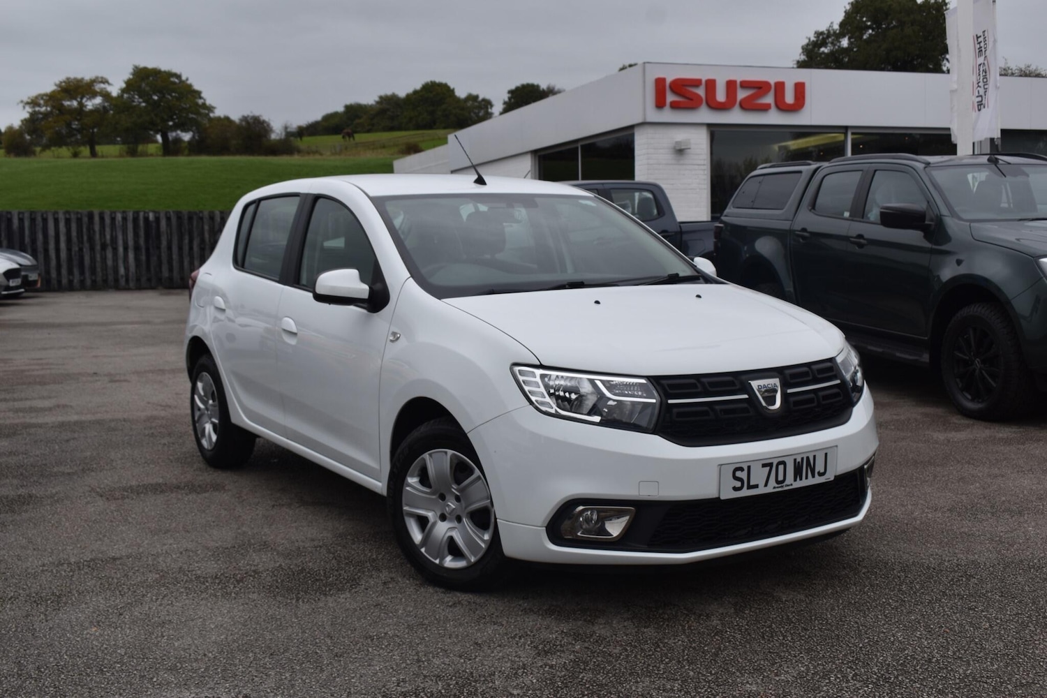 Used Dacia Sandero 2020 for sale - 76152732: Photo 1