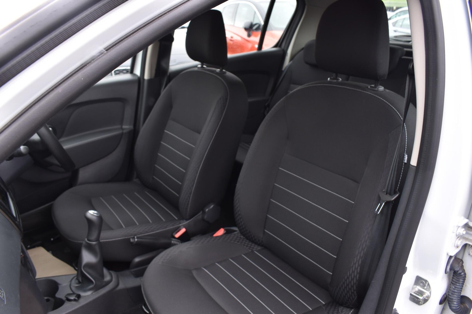 Used Dacia Sandero 2020 for sale - 76152732: Photo 15