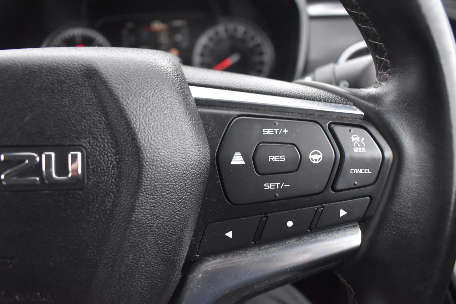 Used Isuzu D-Max 2022 for sale - 77291106: Photo 10