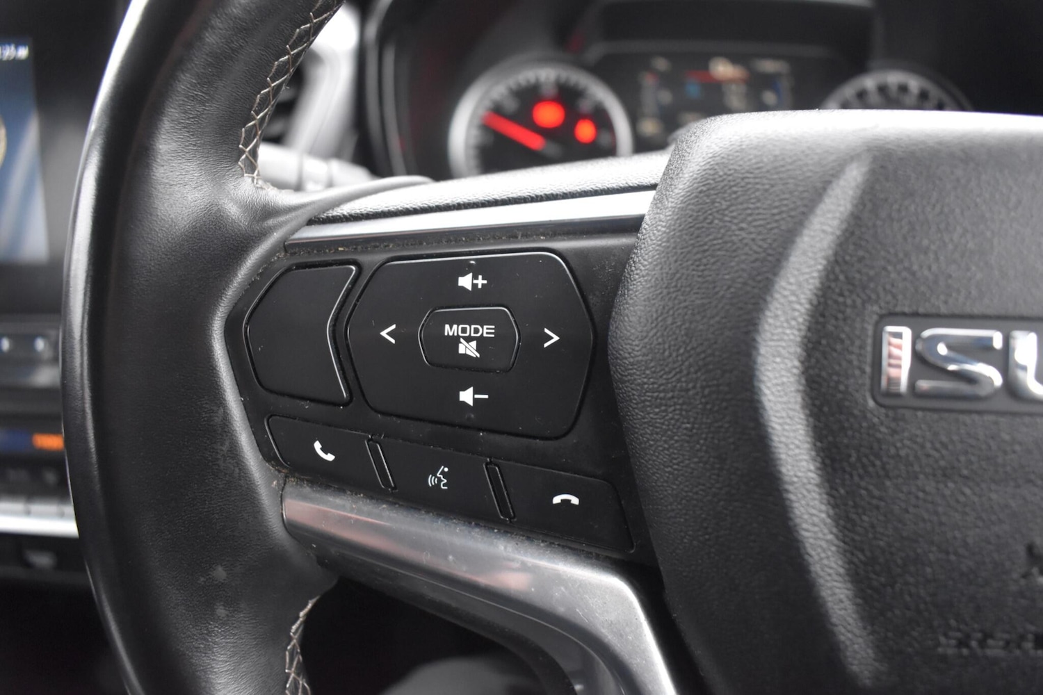 Used Isuzu D-Max 2022 for sale - 77291106: Photo 9