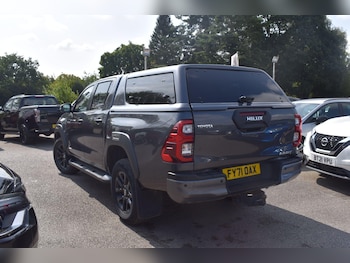 Used Toyota Hilux 2021 for sale - 75414570: Photo
