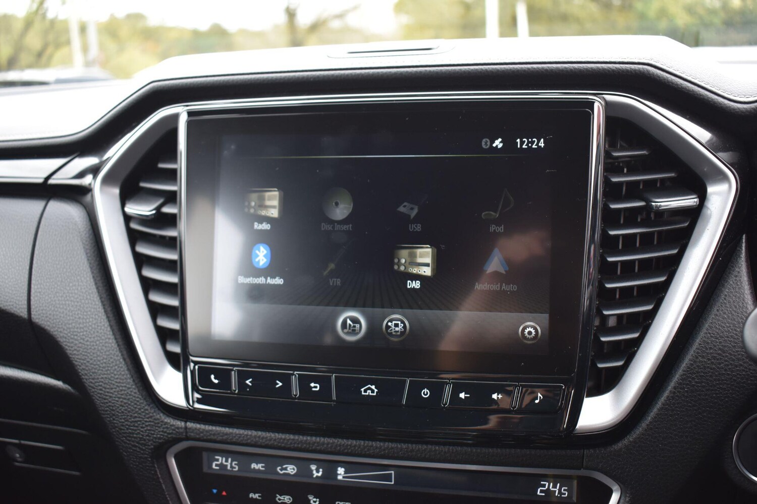 Used Isuzu D-Max 2023 for sale - 76398571: Photo 12