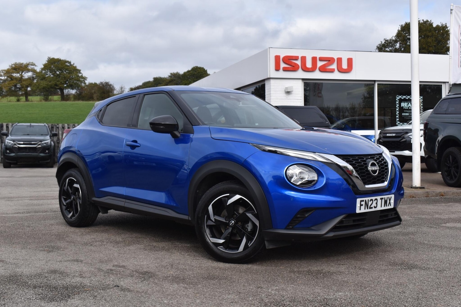 Used Nissan Juke 2023 for sale - 76200481: Photo 1