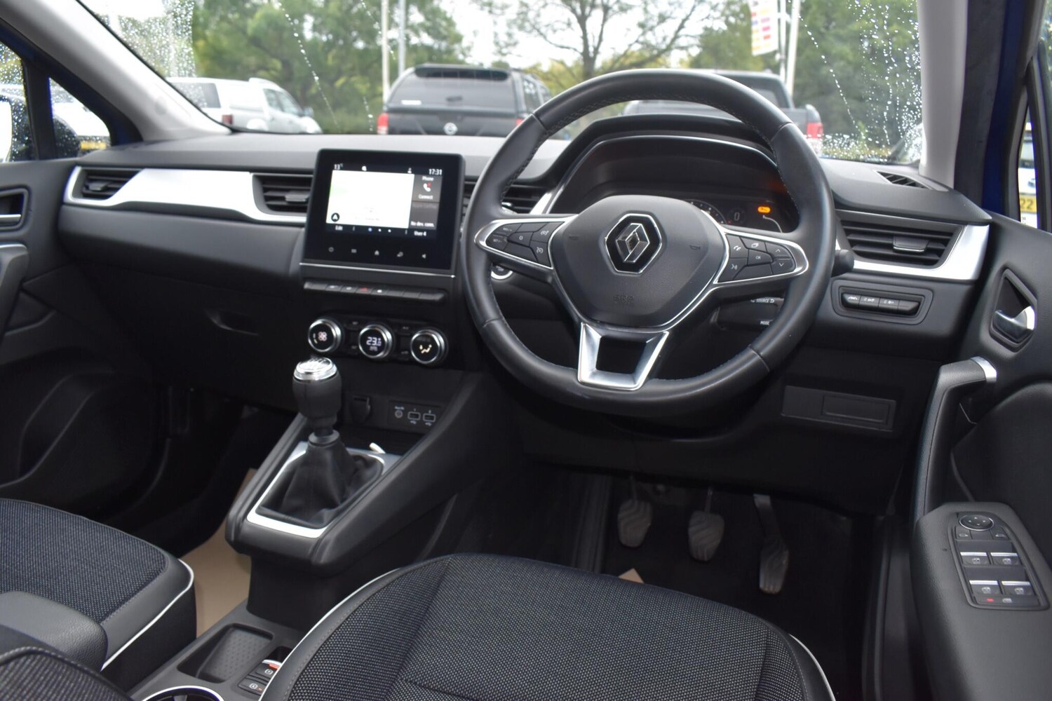 Used Renault Captur 2022 for sale - 75977396: Photo 11