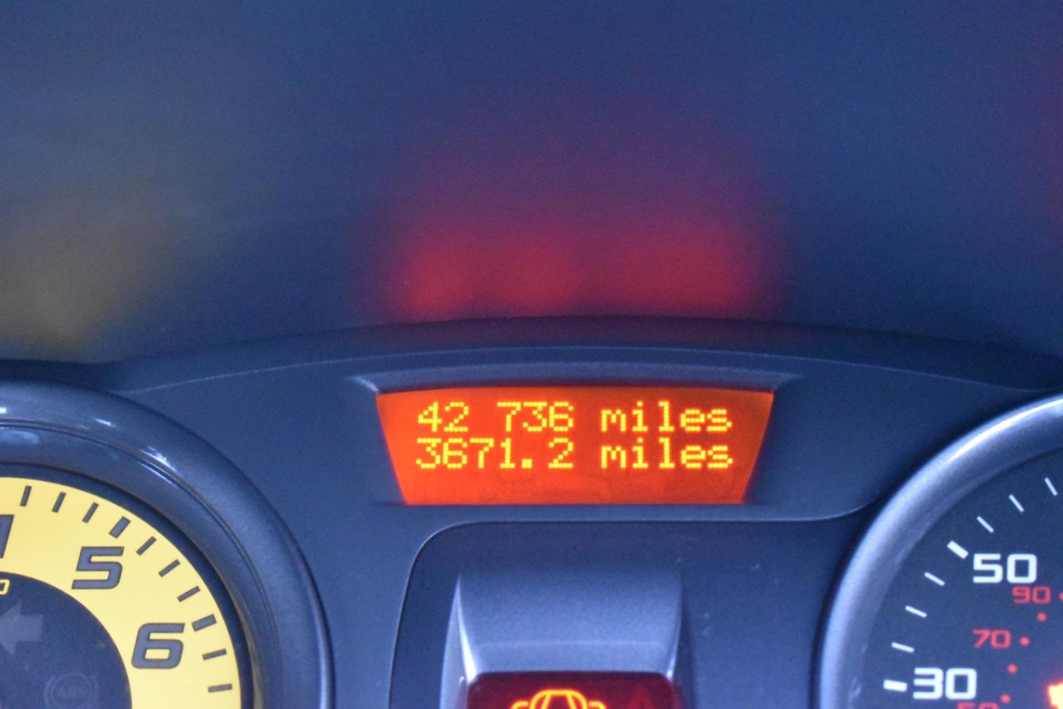 Used Renault Clio 2010 for sale - 77156799: Photo 13