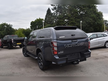 Used Isuzu D-Max 2025 for sale - 76476573: Photo