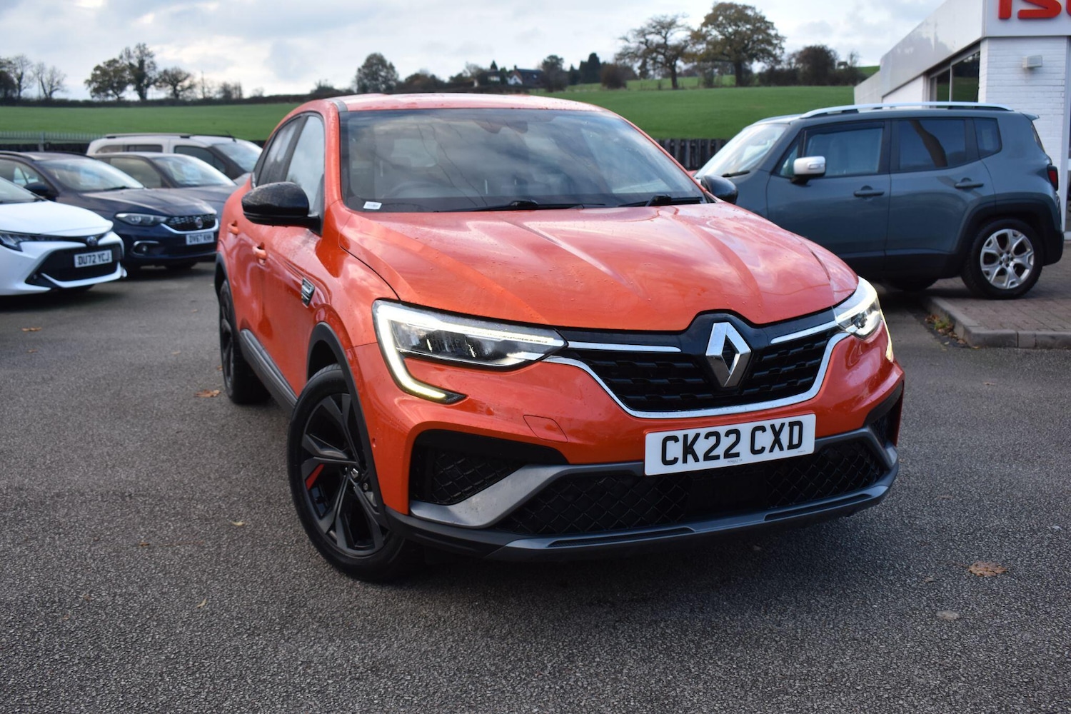 Used Renault Arkana for sale - 76994847: Photo 2