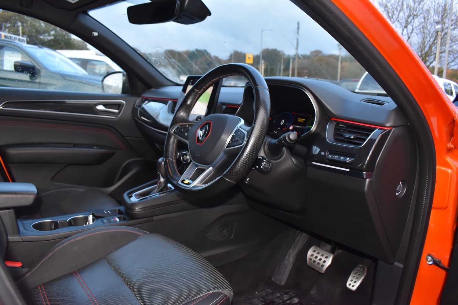 Used Renault Arkana for sale - 76994847: Photo 8