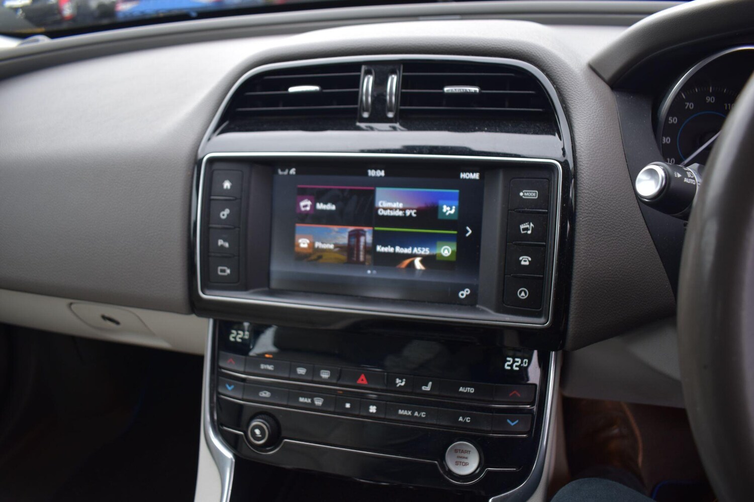 Used Jaguar XE for sale - 77908696: Photo 11