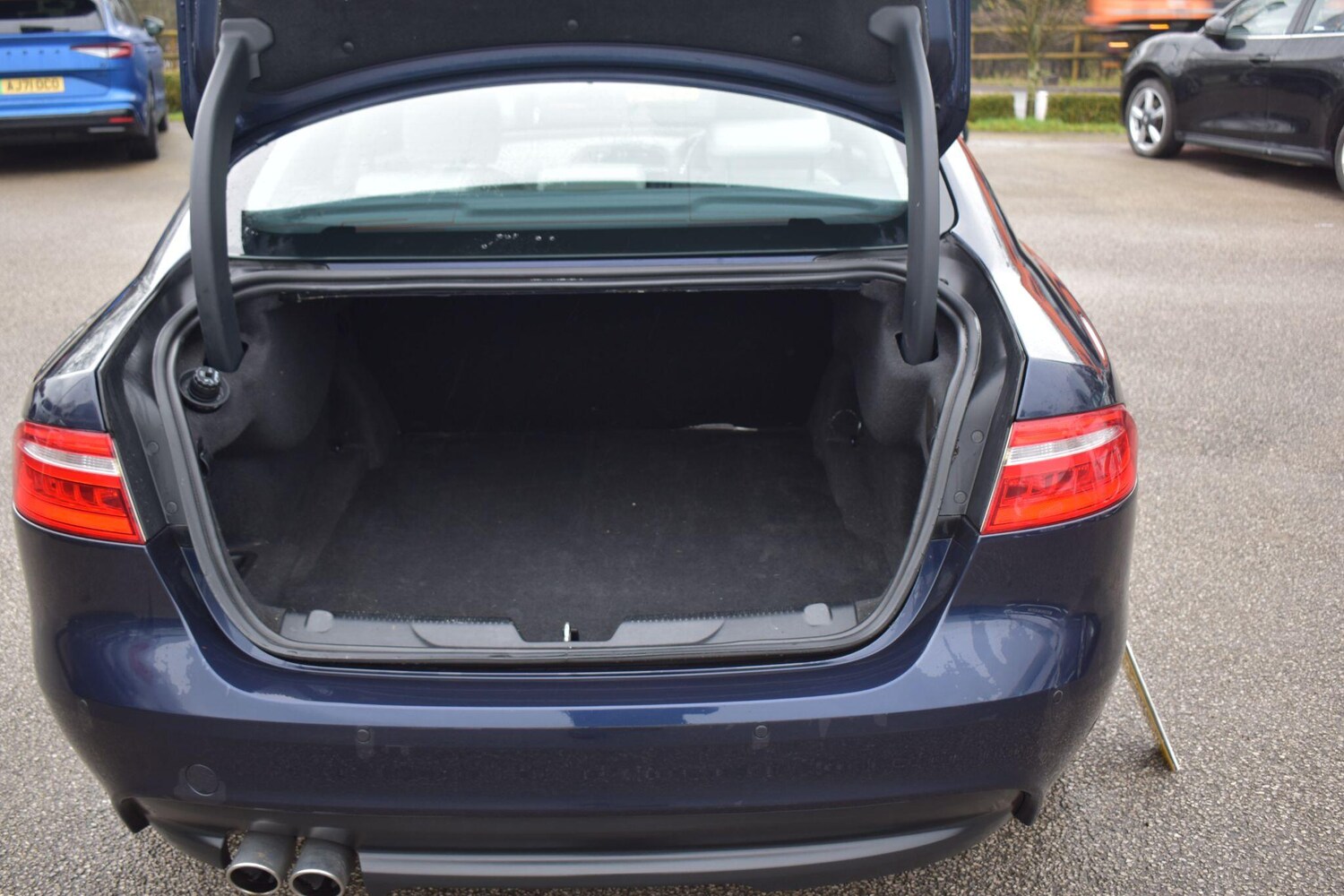 Used Jaguar XE for sale - 77908696: Photo 19