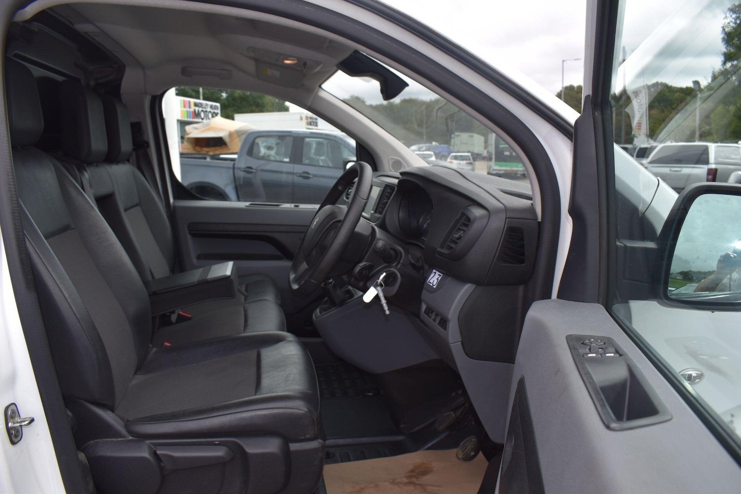 Used Peugeot Expert 2022 for sale - 76989891: Photo 13