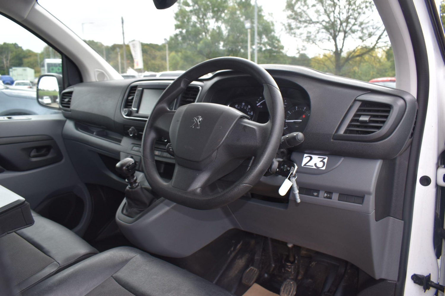 Used Peugeot Expert 2022 for sale - 76989891: Photo 14