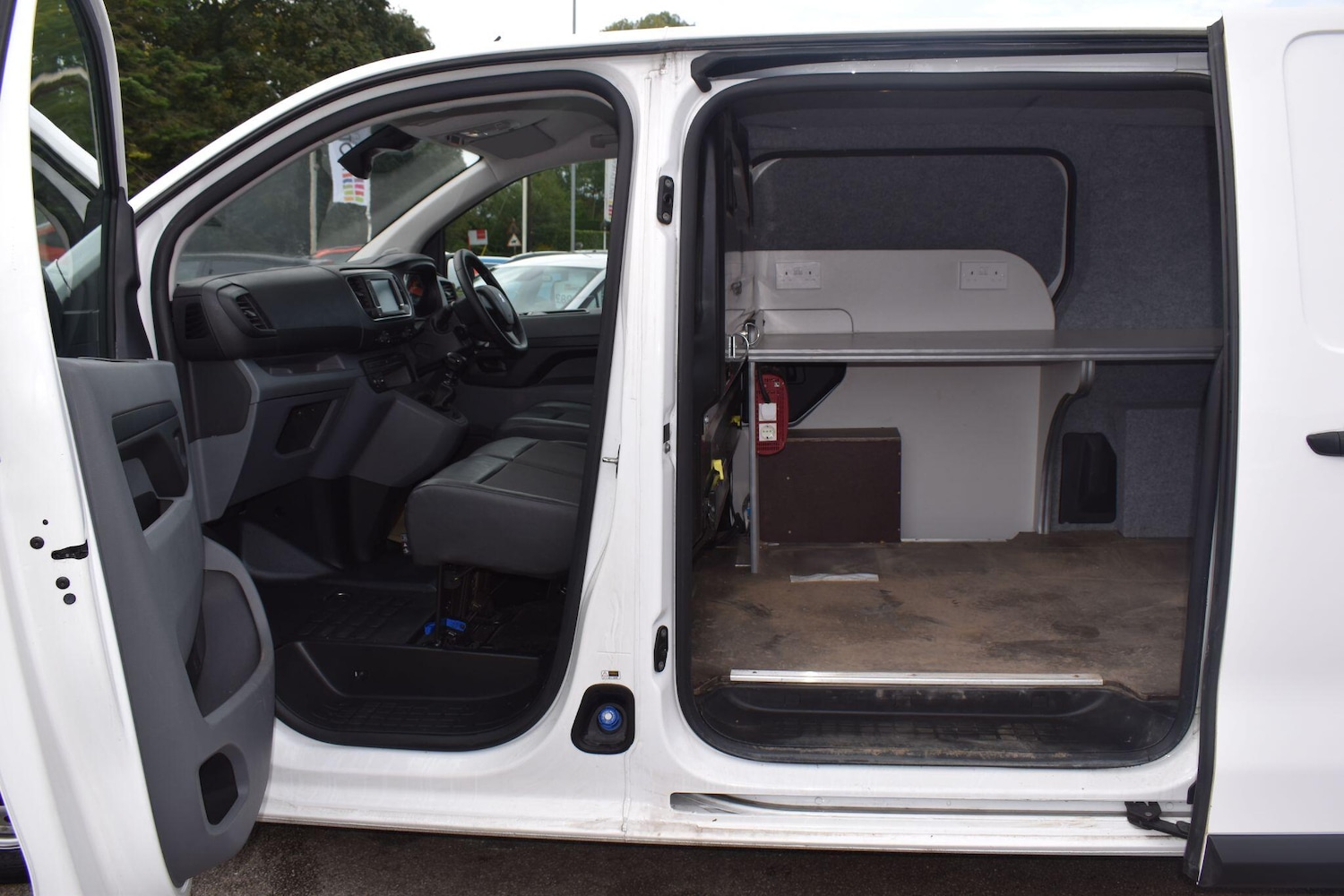 Used Peugeot Expert 2022 for sale - 76989891: Photo 9