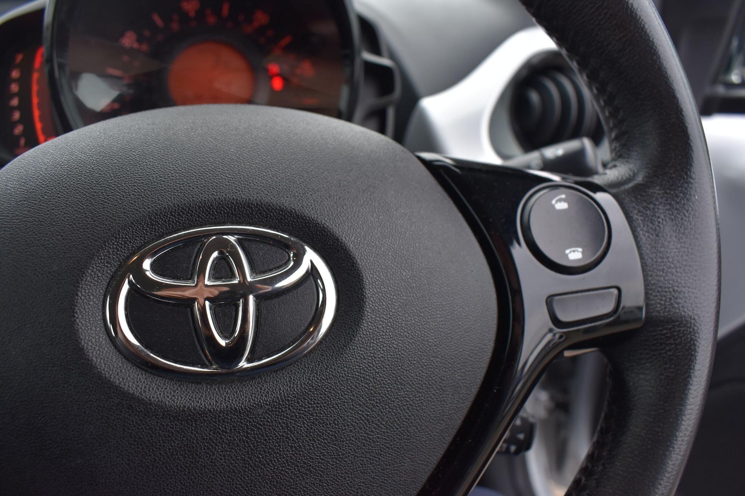 Used Toyota AYGO 2015 for sale - 77074504: Photo 20