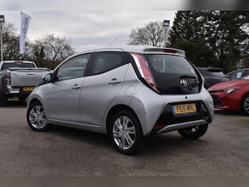 Used Toyota AYGO 2015 for sale - 77074504: Photo