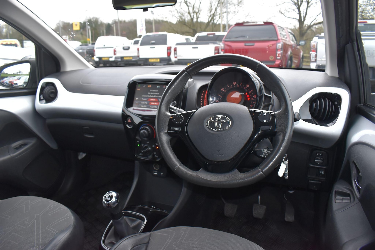 Used Toyota AYGO 2015 for sale - 77074504: Photo 6