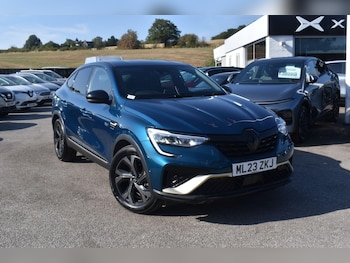 Used Renault Arkana 2023 for sale - 79496868: Photo