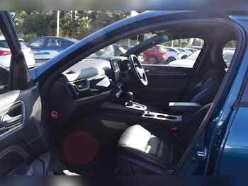 Used Renault Arkana 2023 for sale - 79496868: Photo
