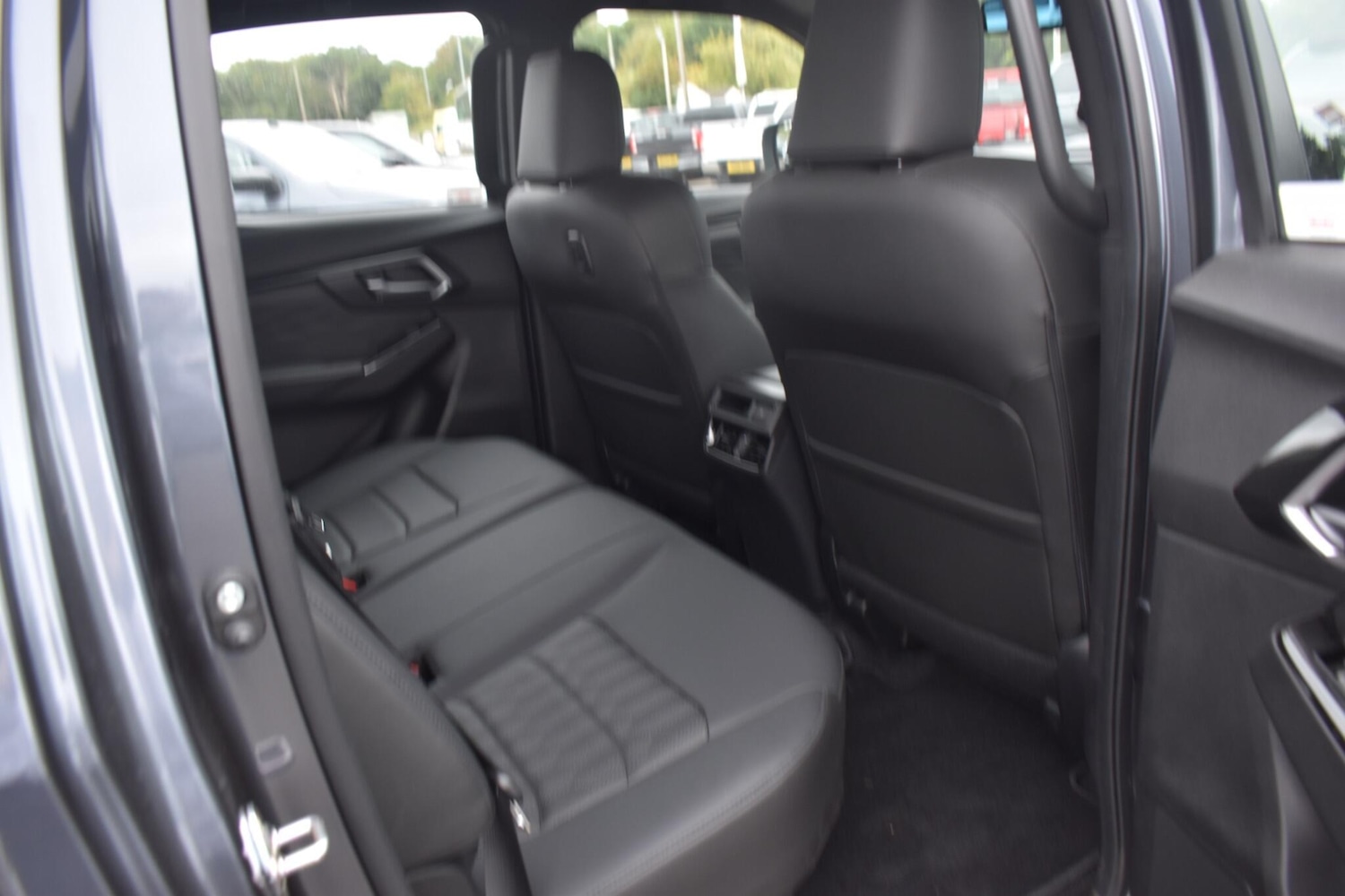 Used Isuzu D-Max for sale - 76476575: Photo 14