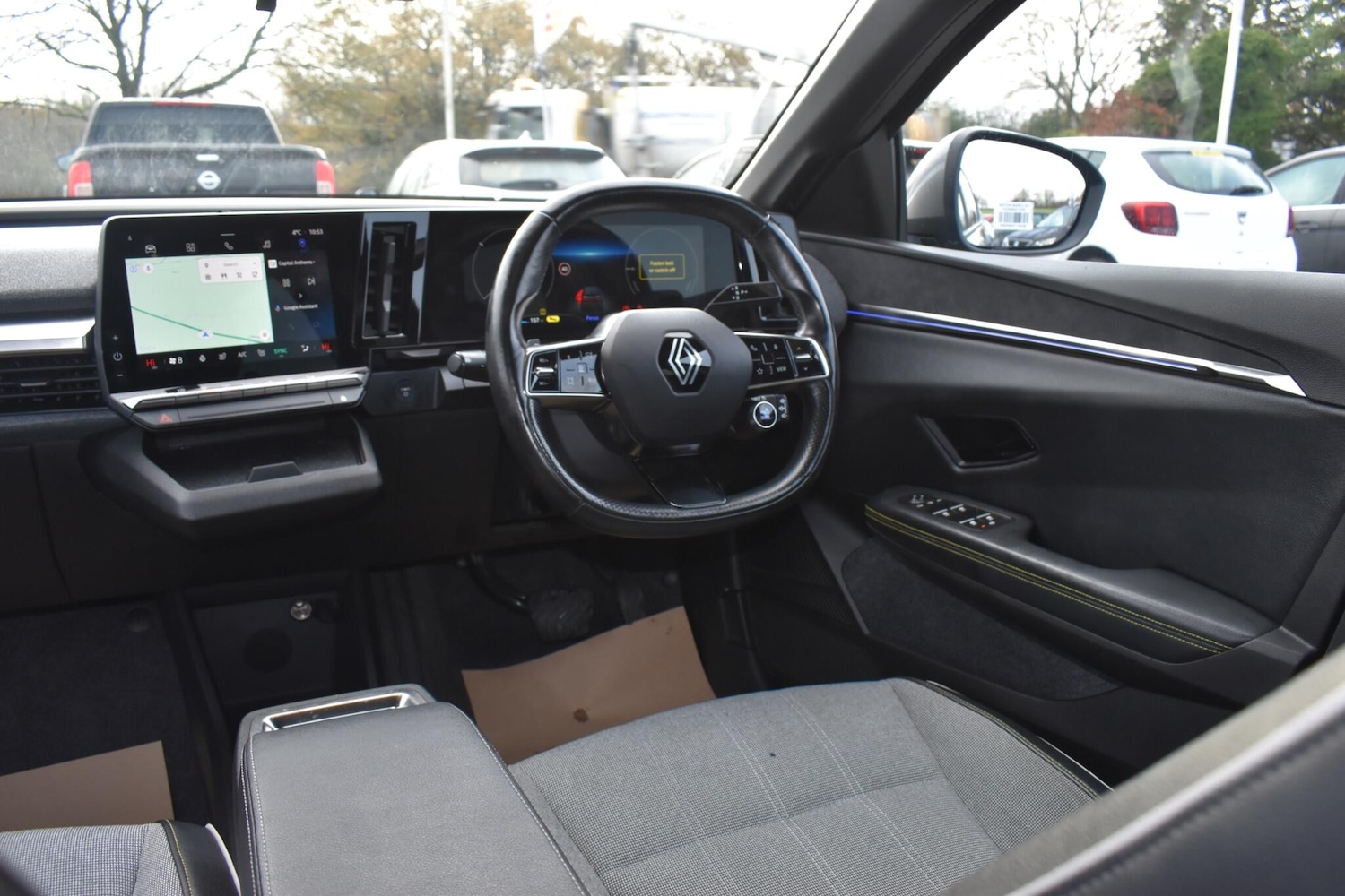 Used Renault Megane E Tech 2022 for sale - 76824260: Photo 8