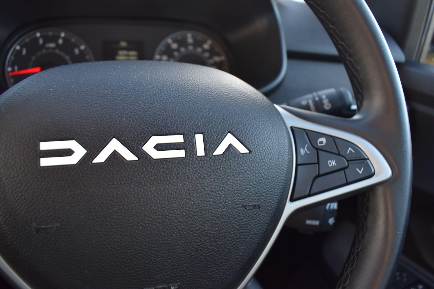 Used Dacia Jogger 2024 for sale - 76573686: Photo 22