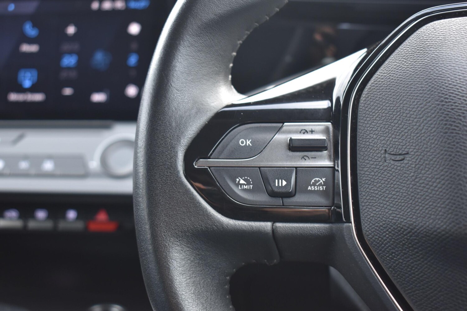 Used Peugeot 308 SW 2022 for sale - 76337063: Photo 19