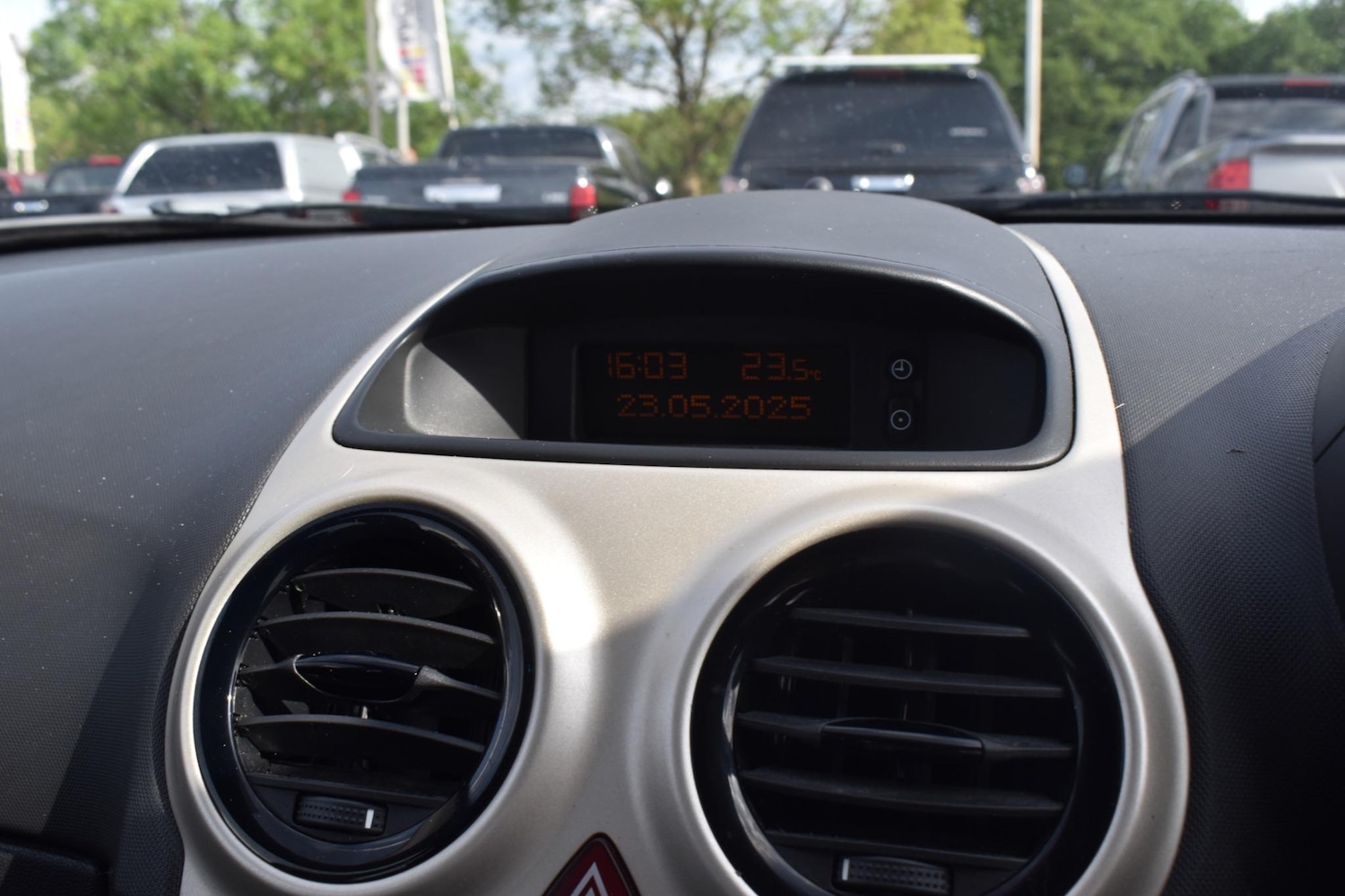 Used Vauxhall Corsa 2009 for sale - 76549363: Photo 20