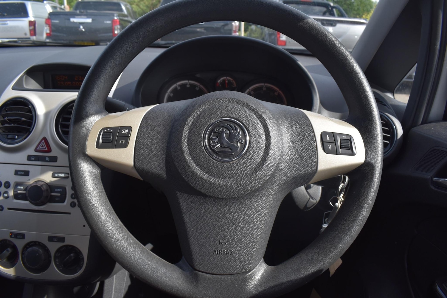 Used Vauxhall Corsa 2009 for sale - 76549363: Photo 23